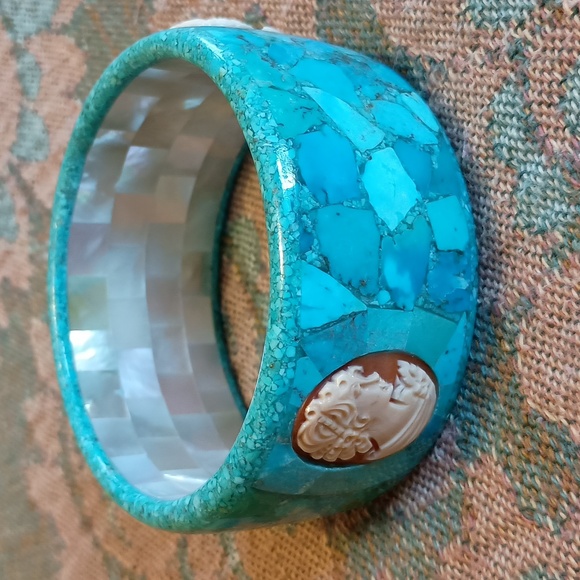 Unique Turquoise & Cameo Mosaic Bangle Bracelet - Picture 6 of 9